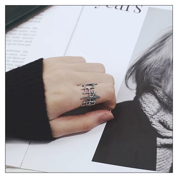 SILVER Adjustable Crucifixion Jesus Brutalist Style Ring - Picture 4 of 5